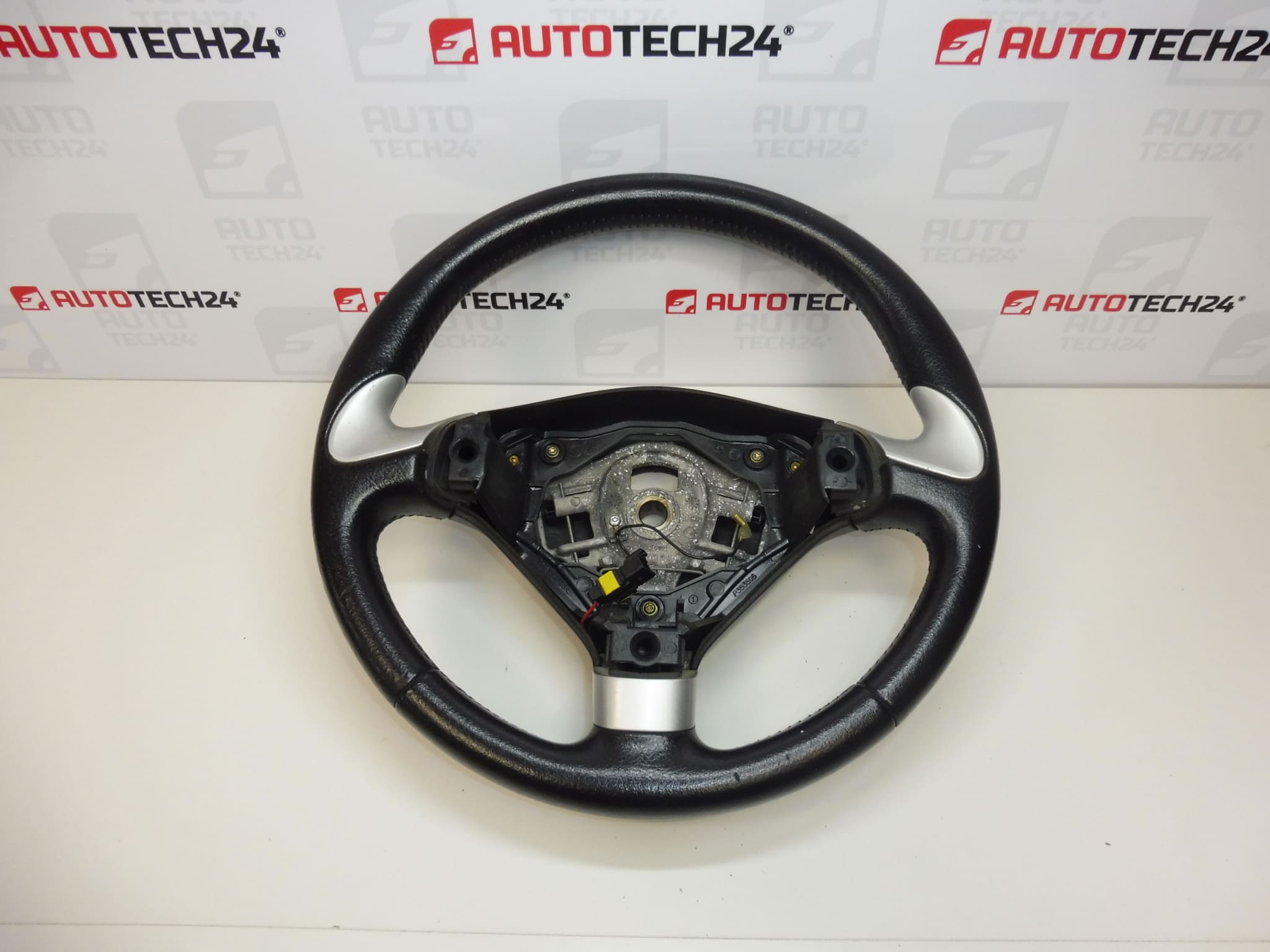 Volante Peugeot 307 CC 96467818ZR 4109EZ