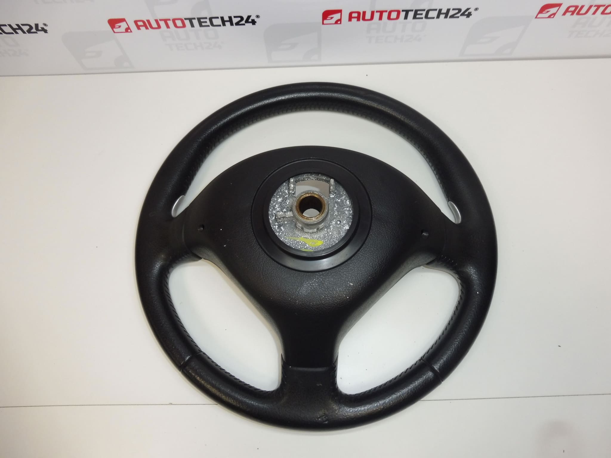 Volante Peugeot 307 CC 96467818ZR 4109EZ