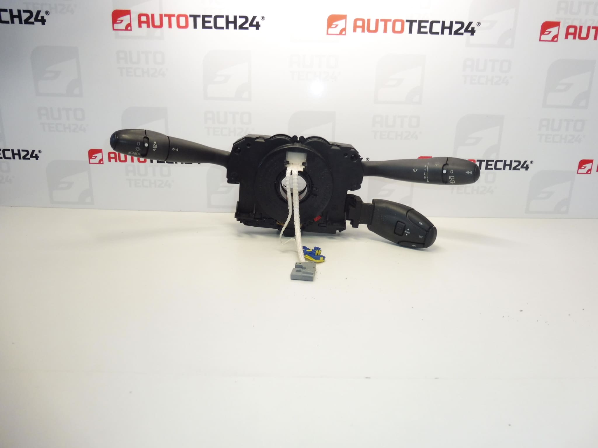 Stalk controls Peugeot 307 308 96628728XT